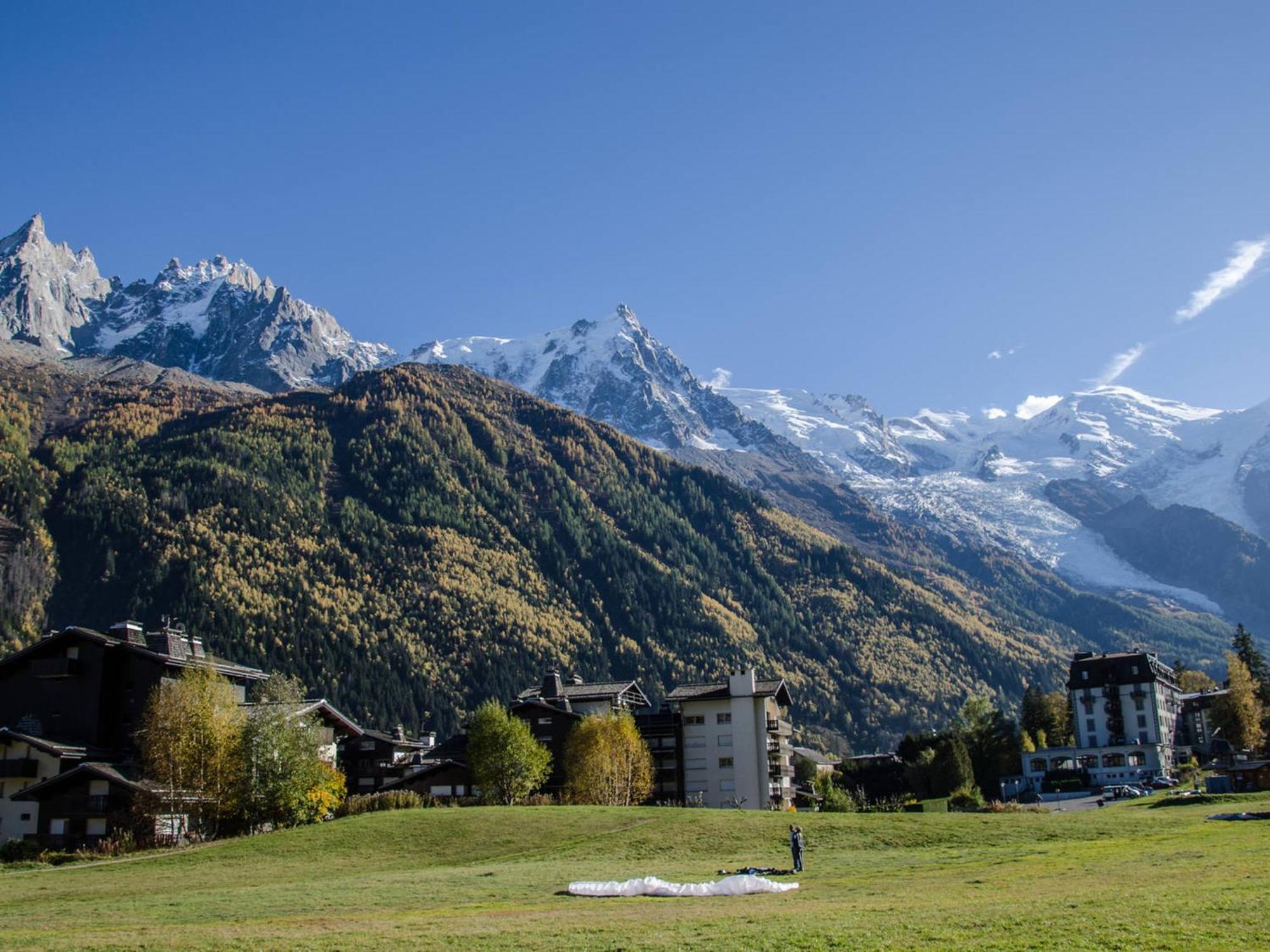 Grand Avec Terrasse Face Au Mont-blanc, Parking Et Wifi - Fr-1-343-173 Apartment